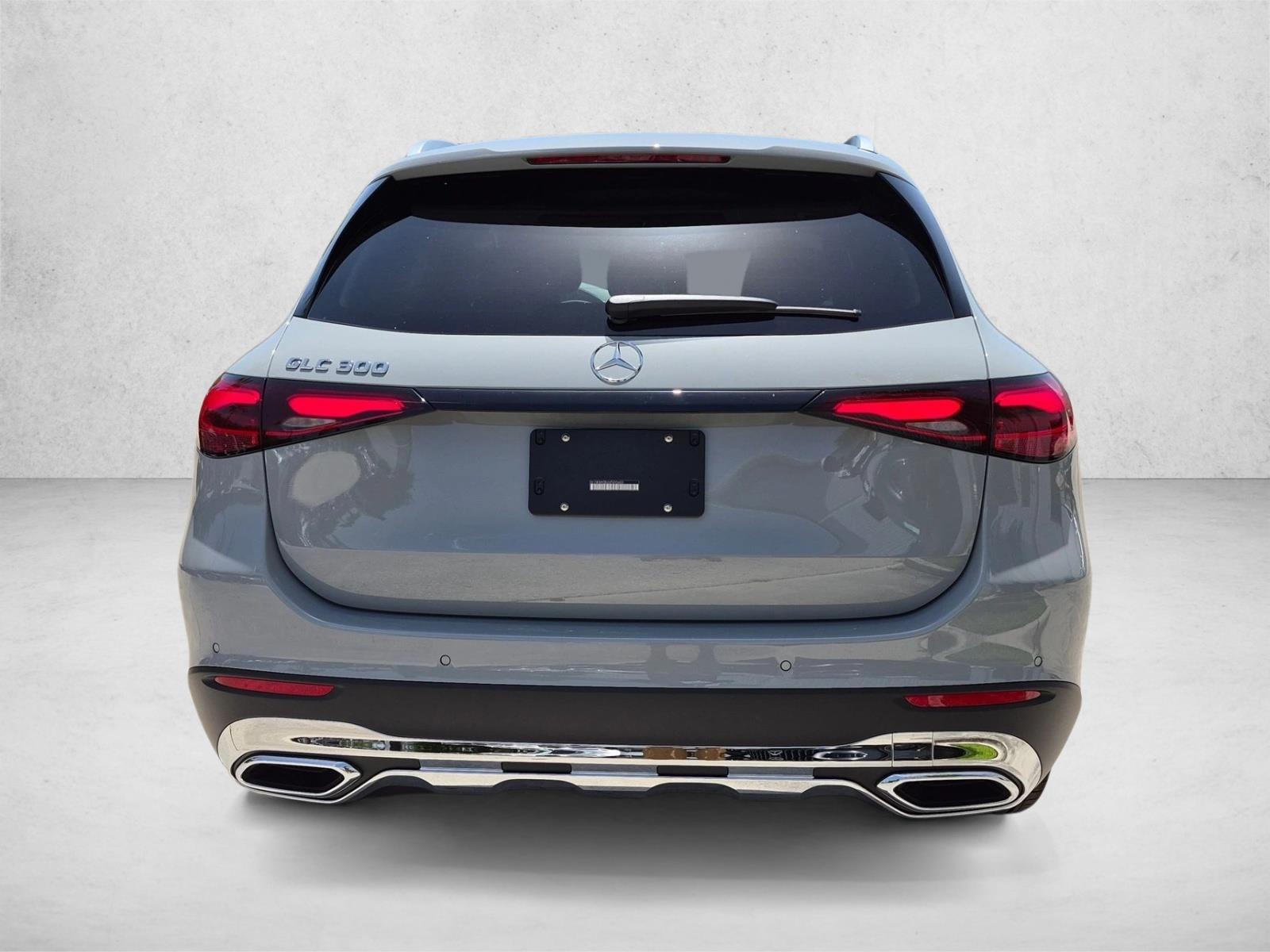 2027 GLC 300, photo 7 of 17