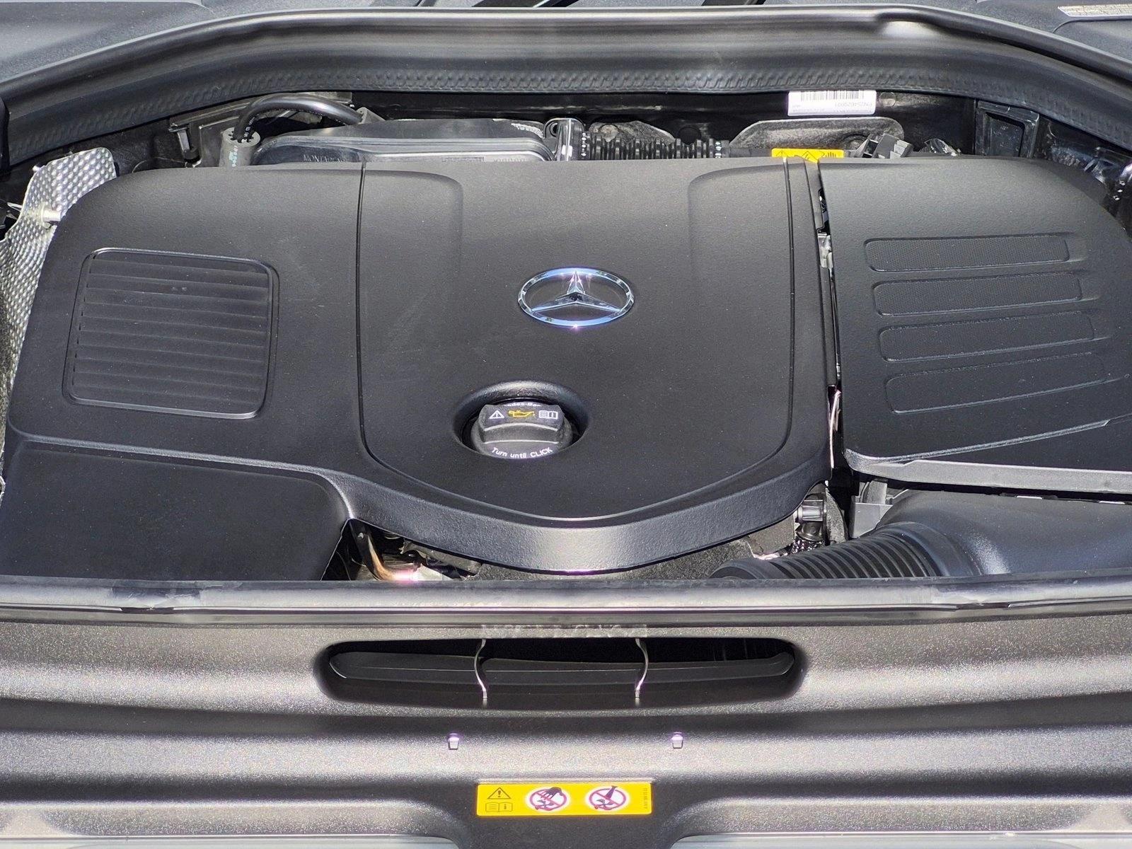 2027 GLC 300, photo 16 of 17