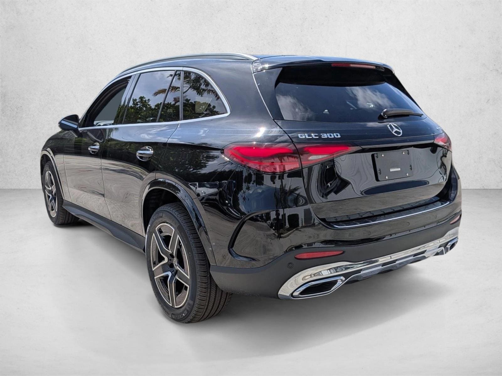 2026 GLC 300 4MATIC, photo 8 of 16