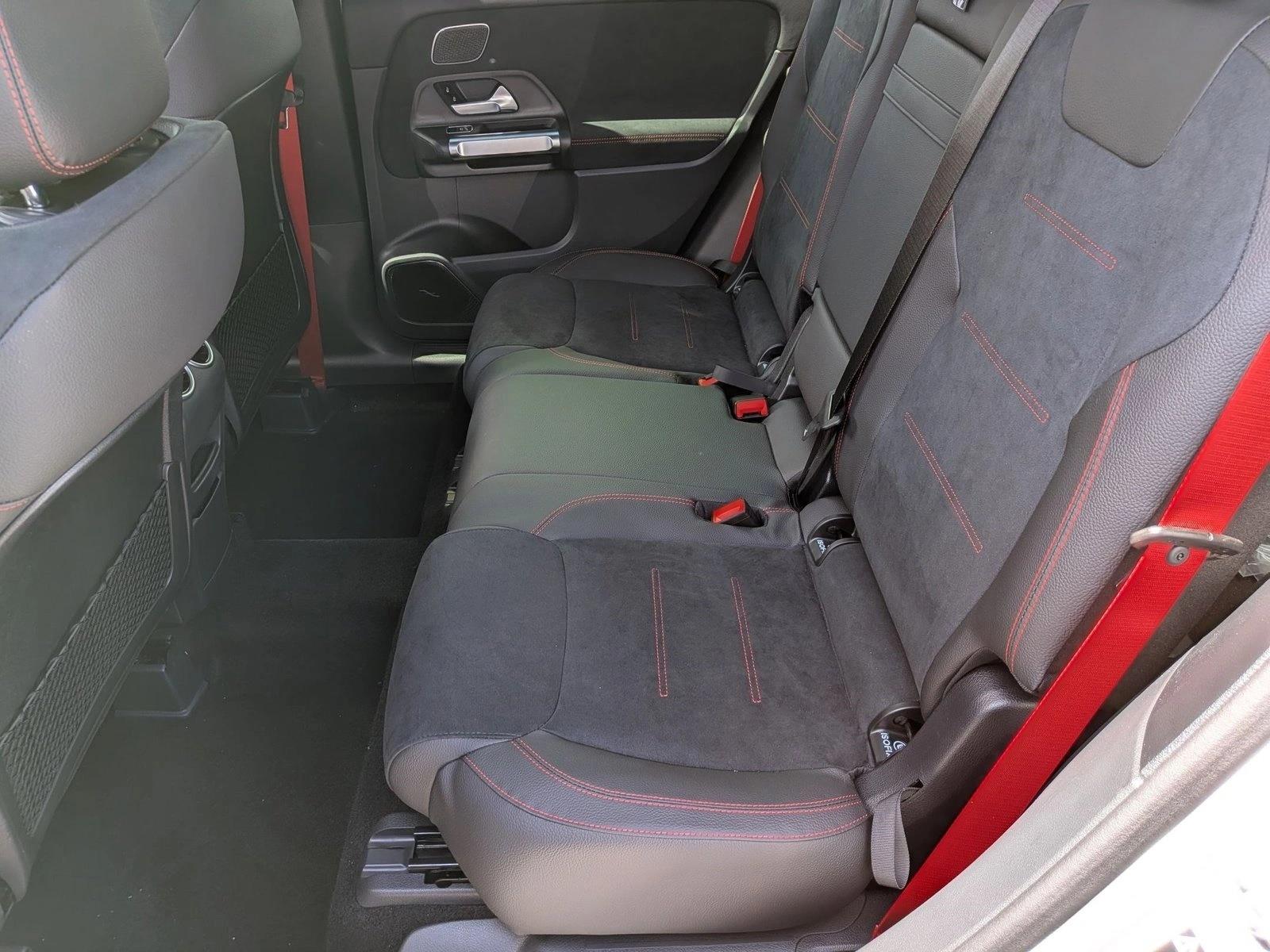 2026 AMG GLB 35, photo 14 of 16