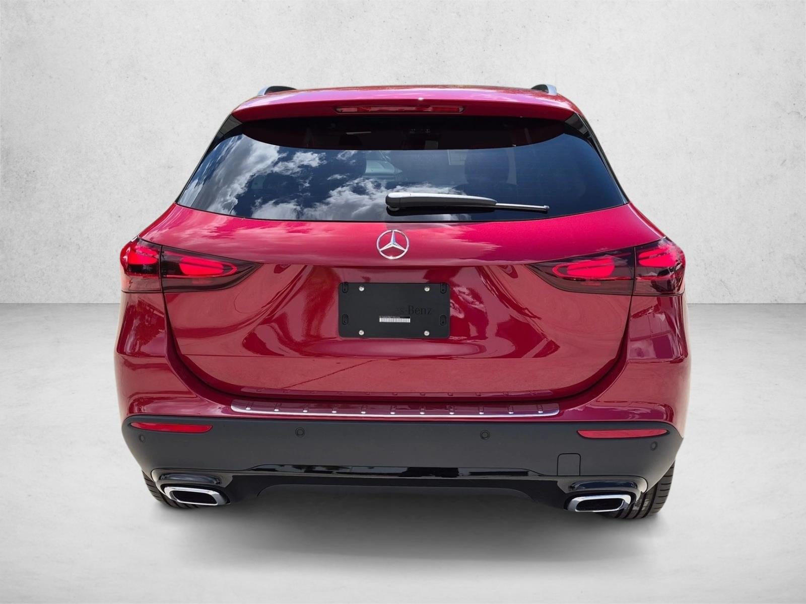 2026 GLA 250, photo 7 of 16