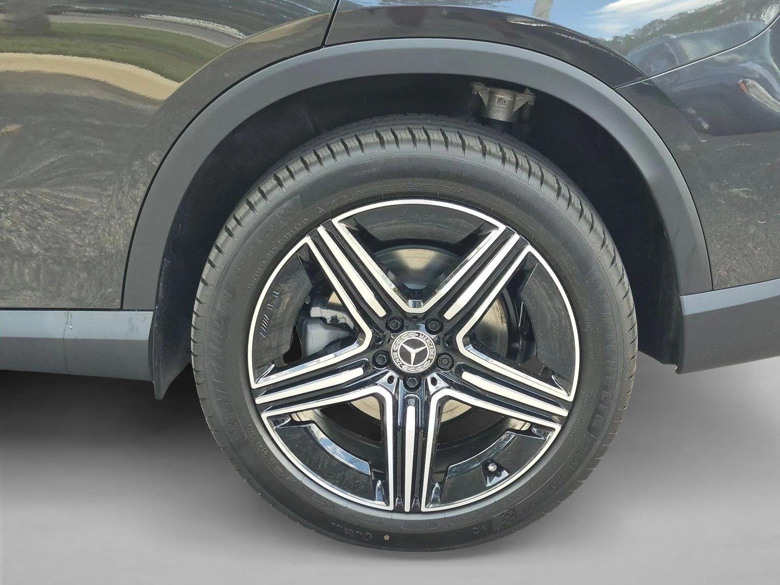 2027 GLC 300 4MATIC, photo 7 of 16