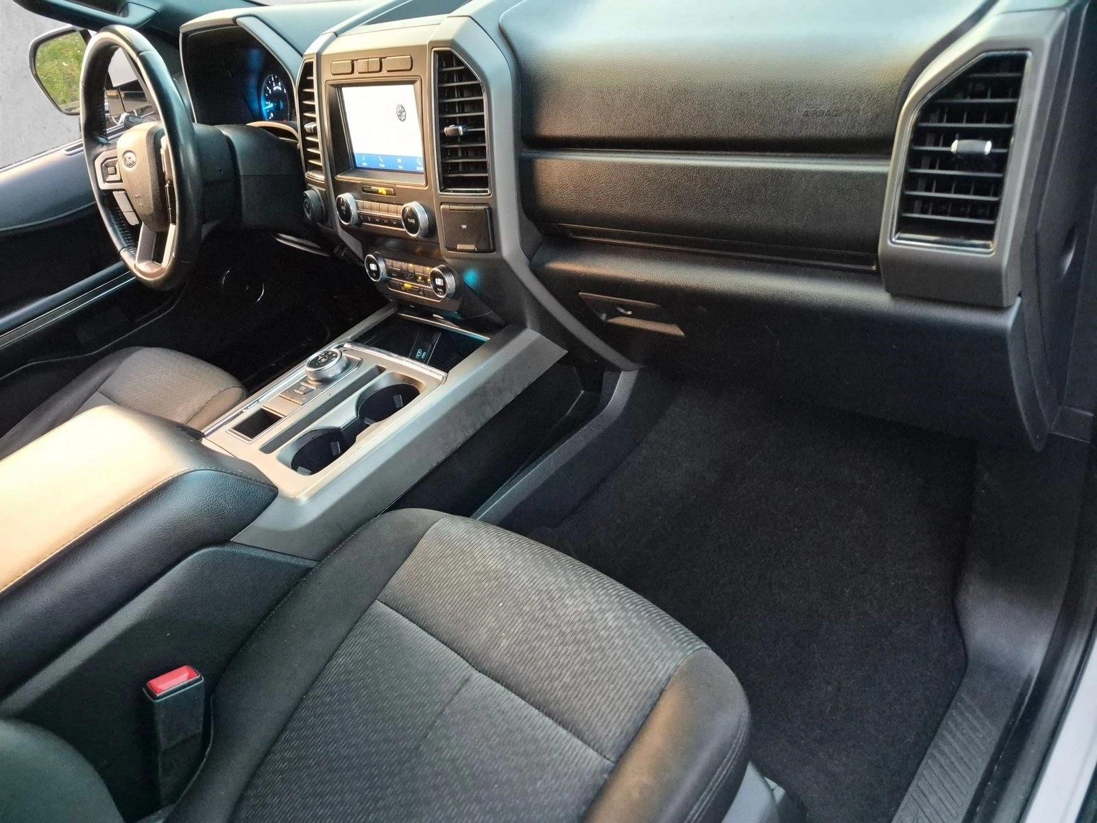 2021 Ford Expedition MAX XLT, photo 19 of 23