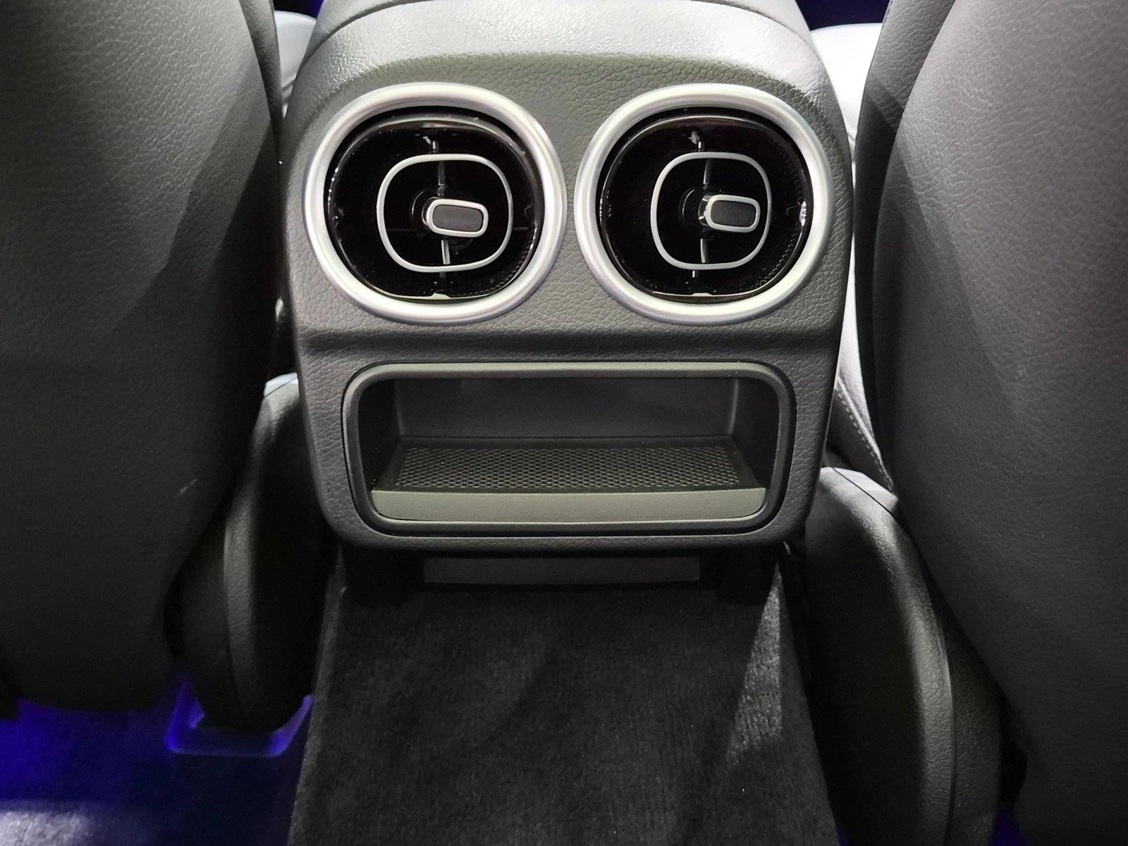 2026 C 300, photo 17 of 25