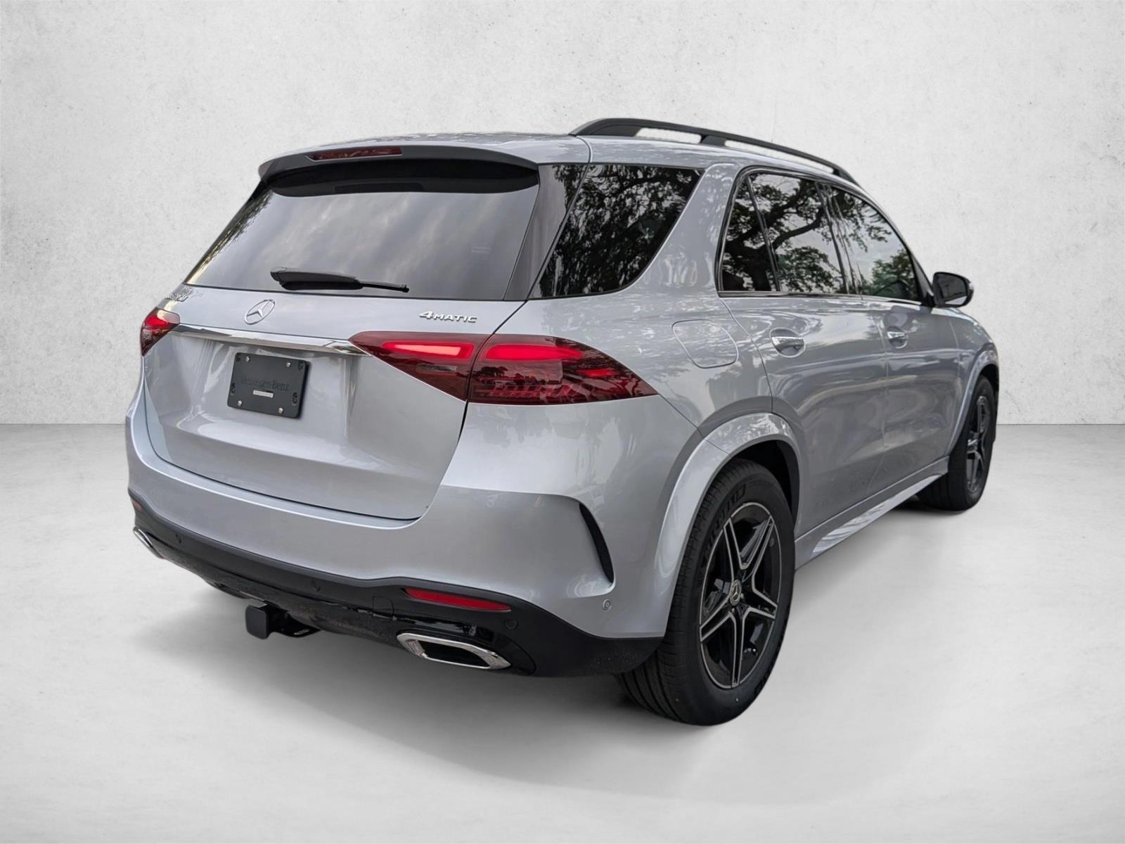 2026 GLE 450 4MATIC, photo 2 of 17
