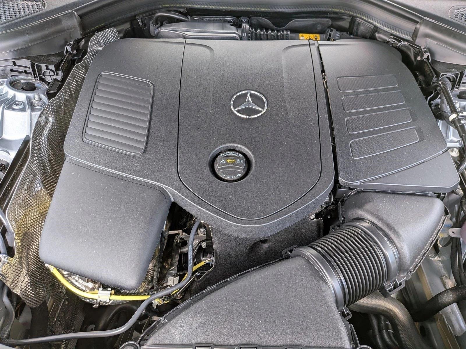 2026 GLC 300, photo 16 of 17