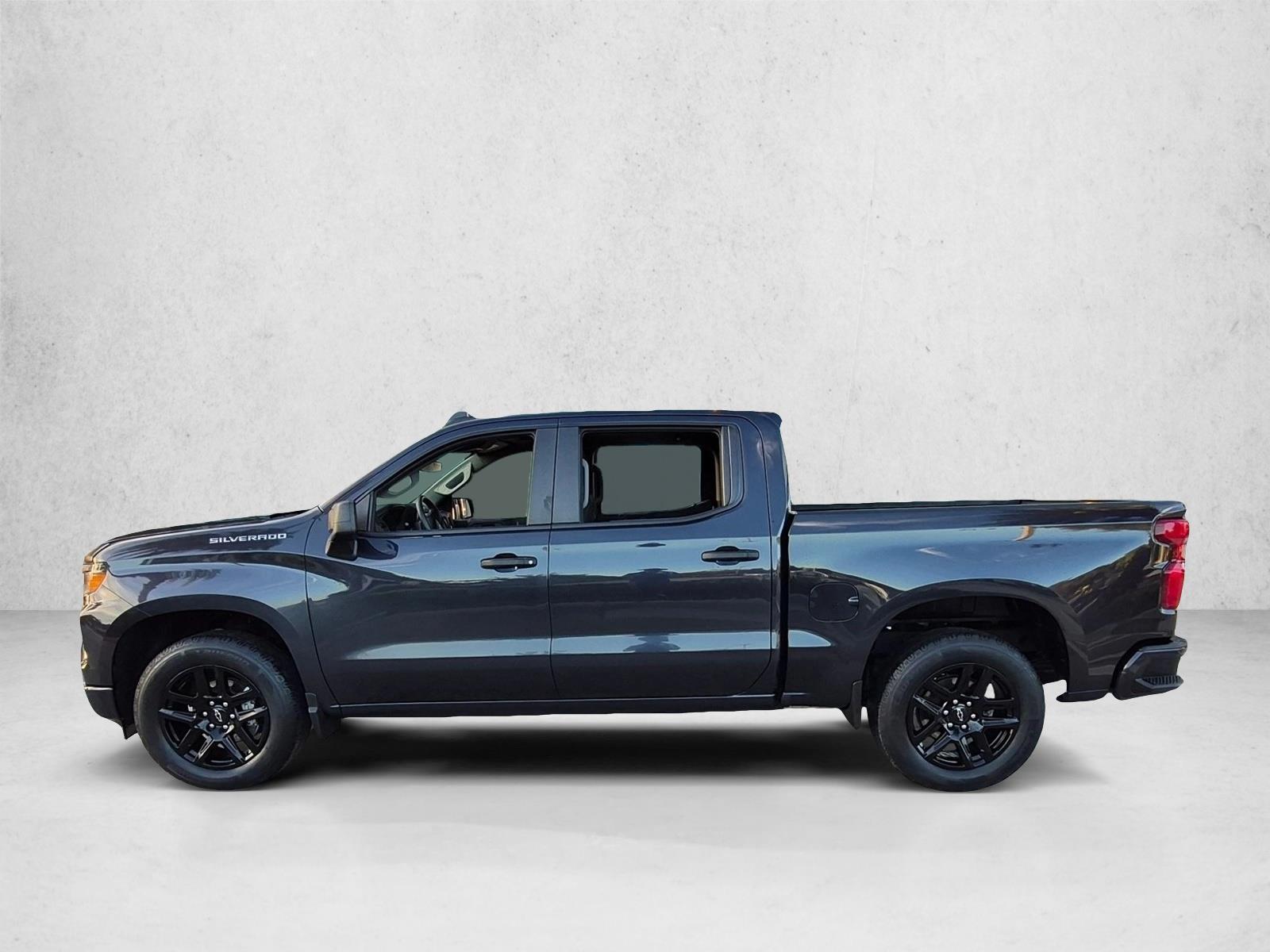 2023 Chevrolet Silverado Custom, photo 9 of 24