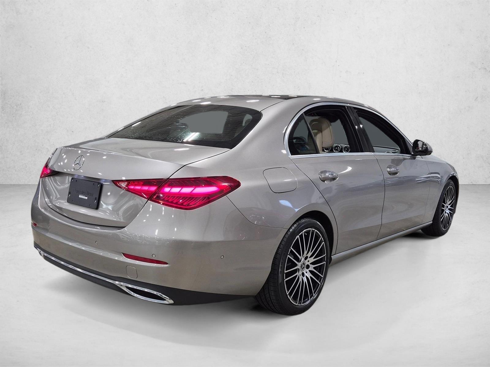 2022 C 300, photo 5 of 25