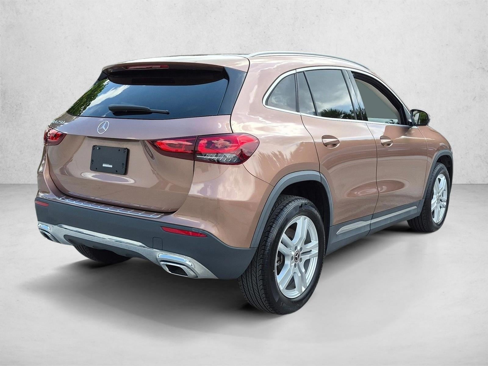 2022 GLA 250, photo 5 of 25