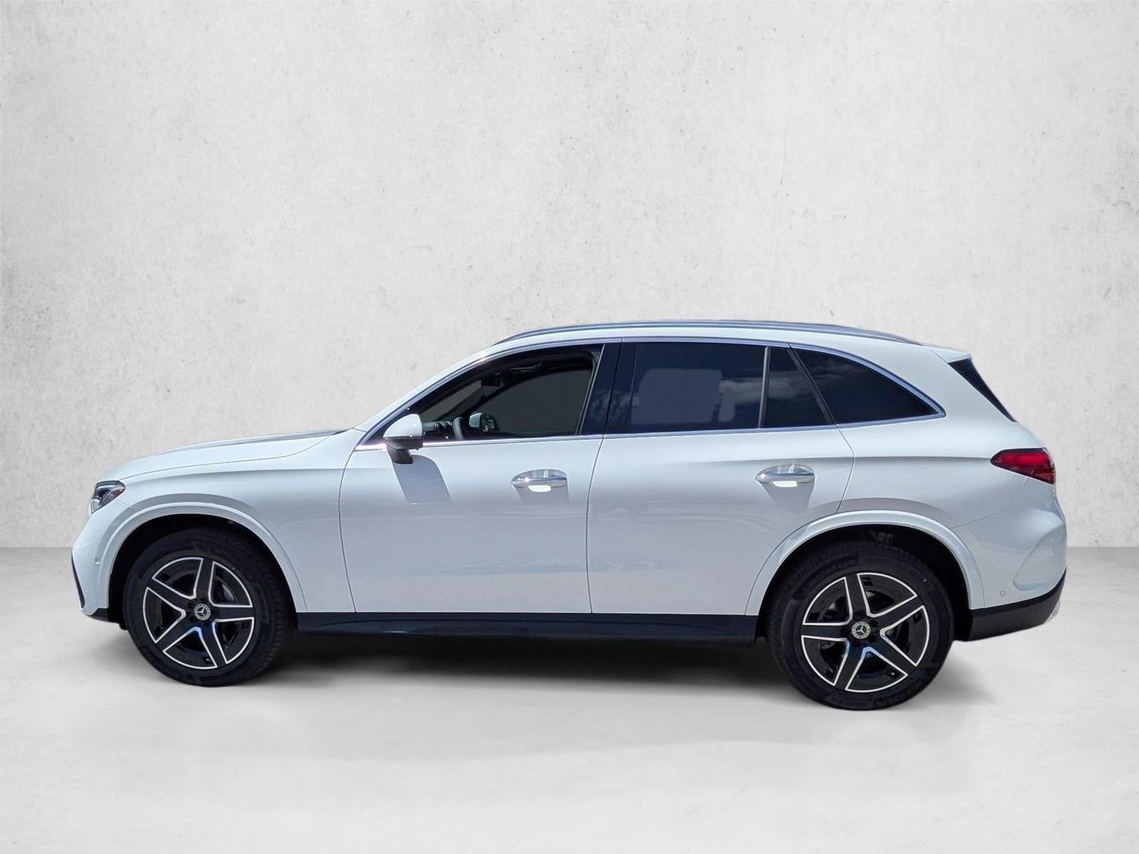 2026 GLC 300, photo 5 of 16