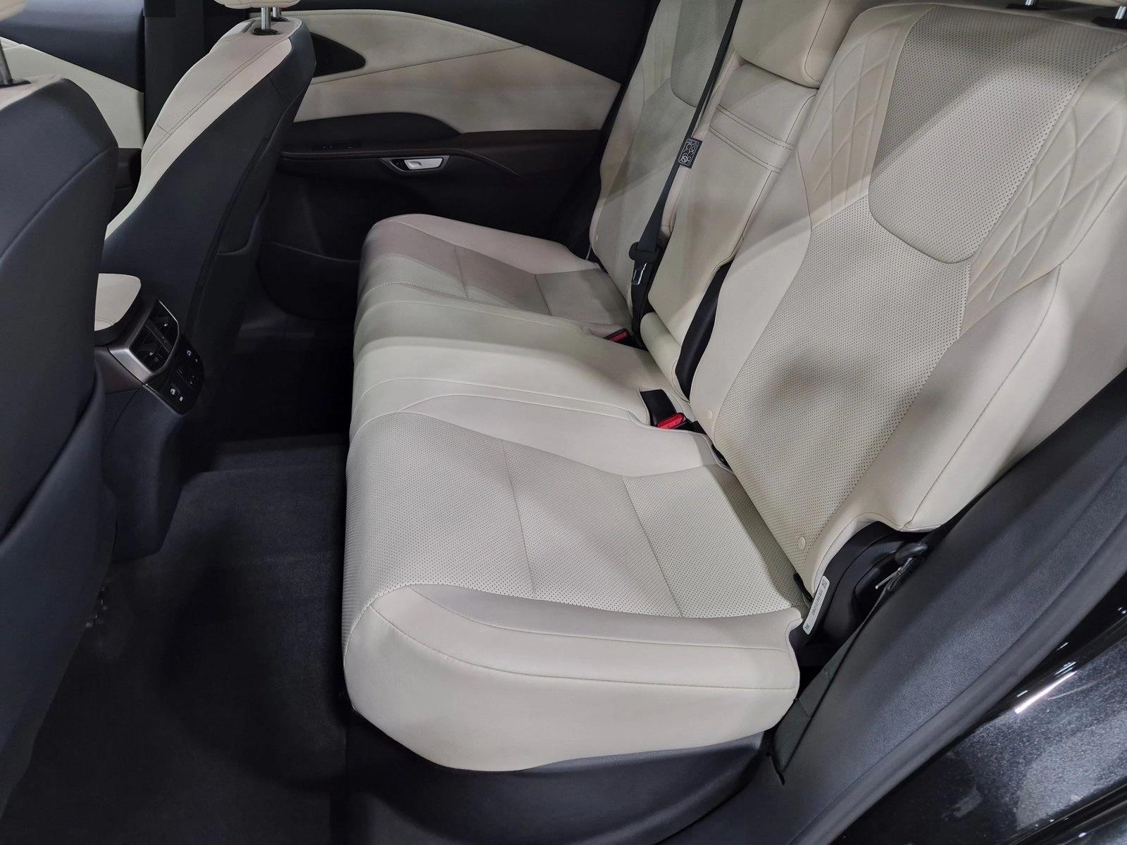 2024 Lexus RX 350, photo 19 of 25