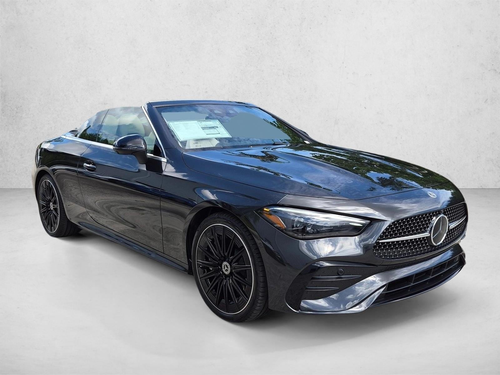 2027 CLE 450 4MATIC Cabriolet, photo 6 of 17