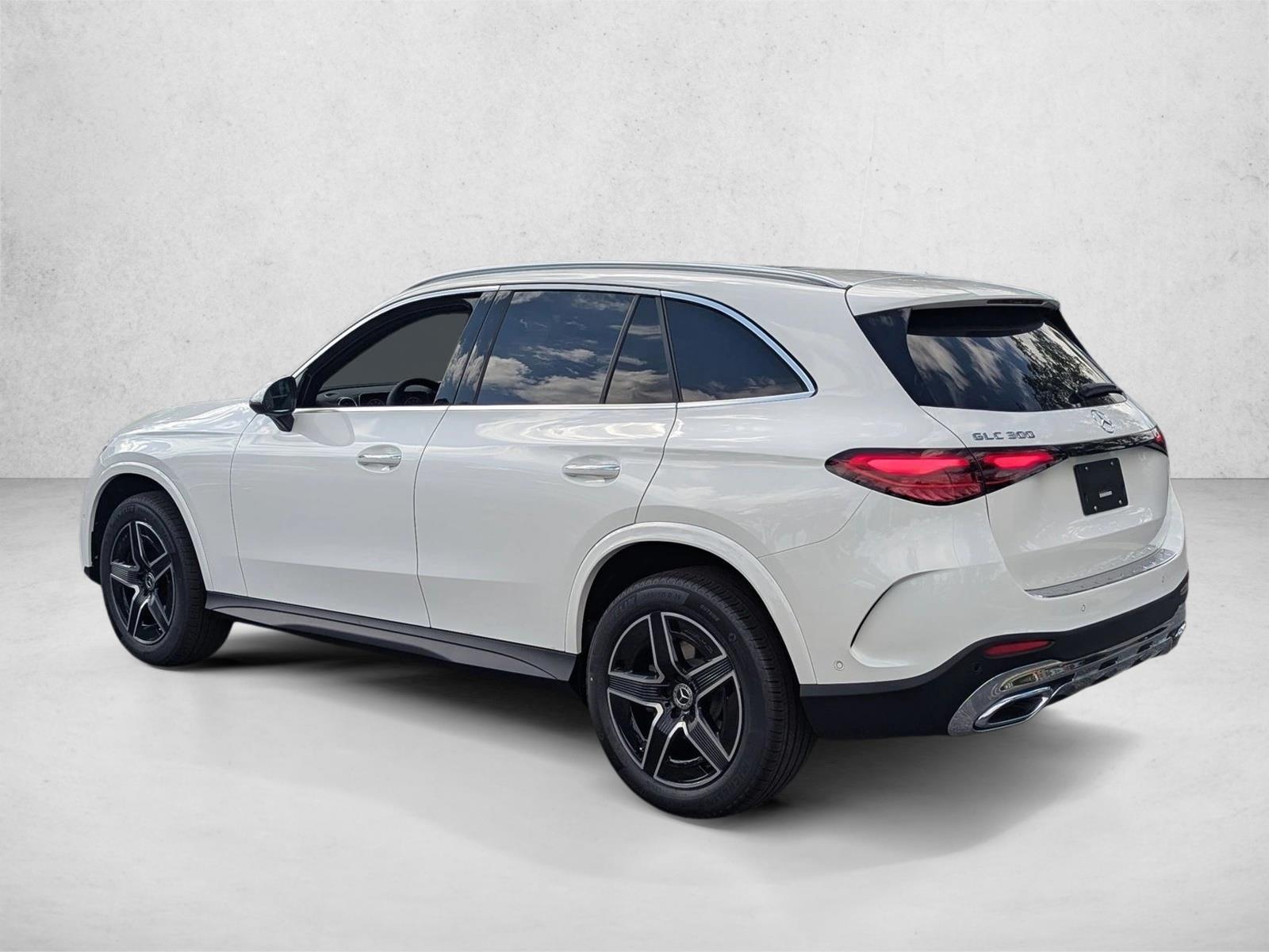 2026 GLC 300, photo 8 of 16