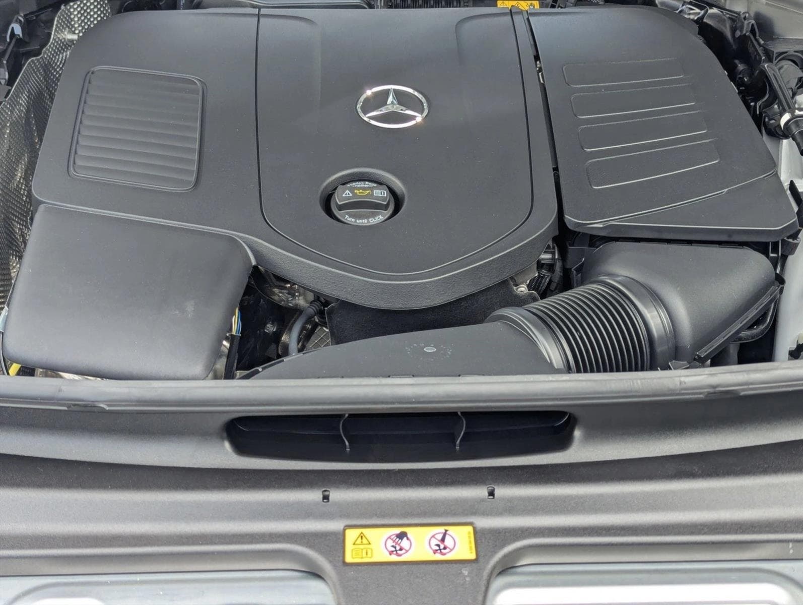 2026 GLC 300 4MATIC, photo 15 of 16