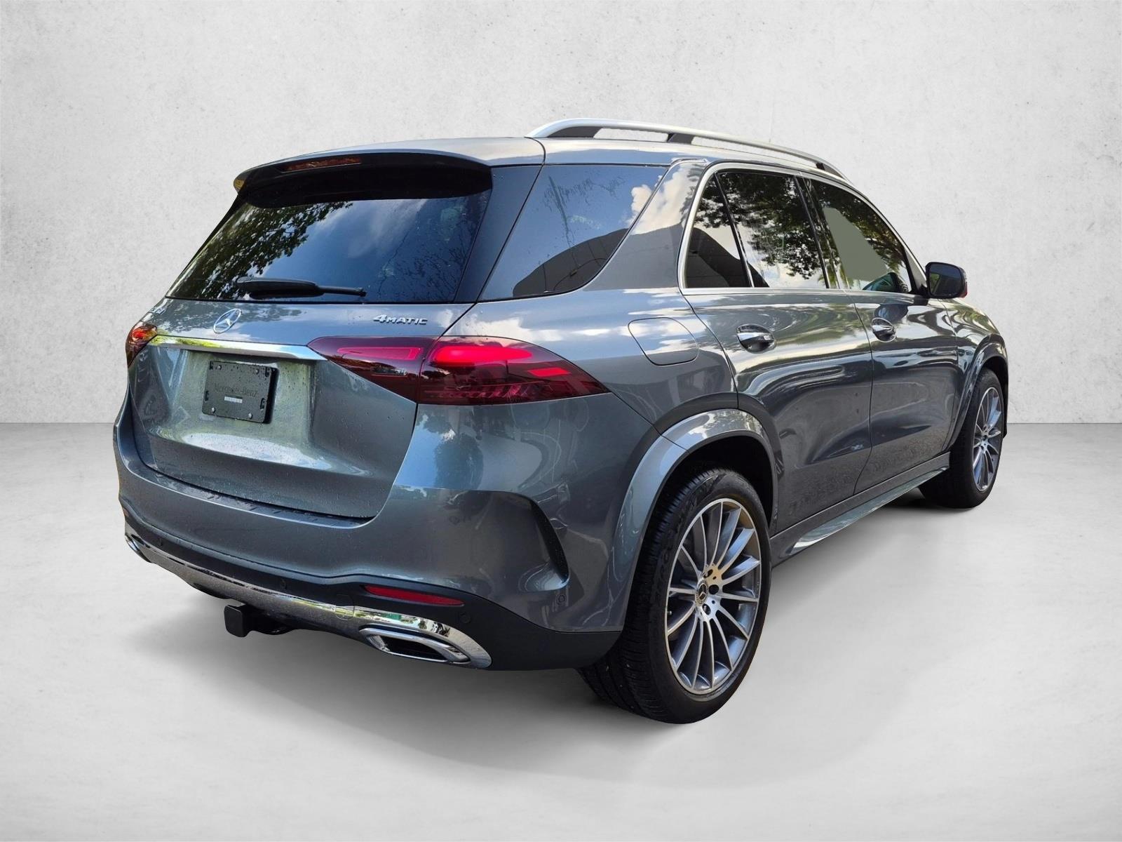 2026 GLE 350 4MATIC, photo 2 of 17