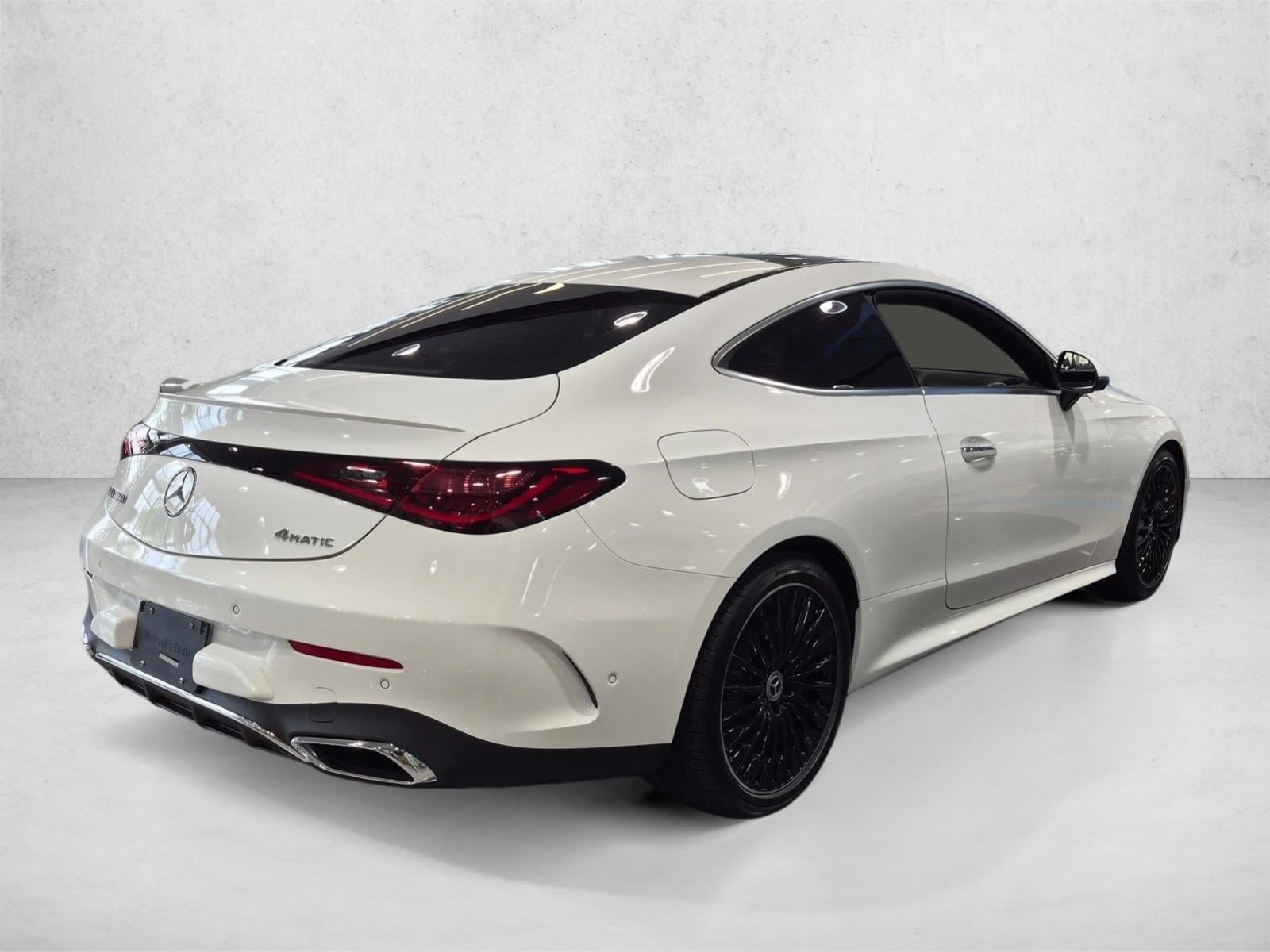 2027 CLE 300 4MATIC Coupe, photo 2 of 17