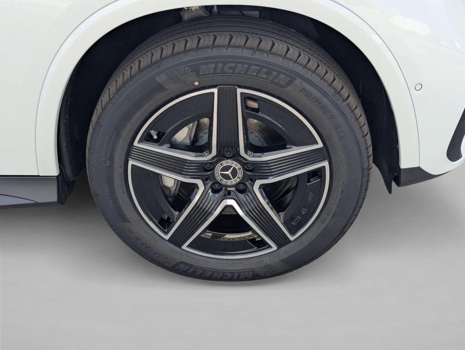 2026 GLC 300 4MATIC, photo 9 of 16