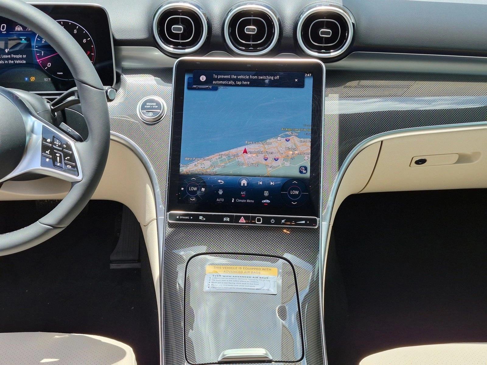 2026 C 300 4MATIC, photo 11 of 17