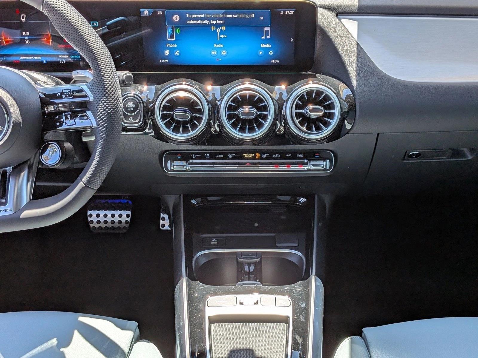 2026 AMG GLA 35, photo 11 of 16