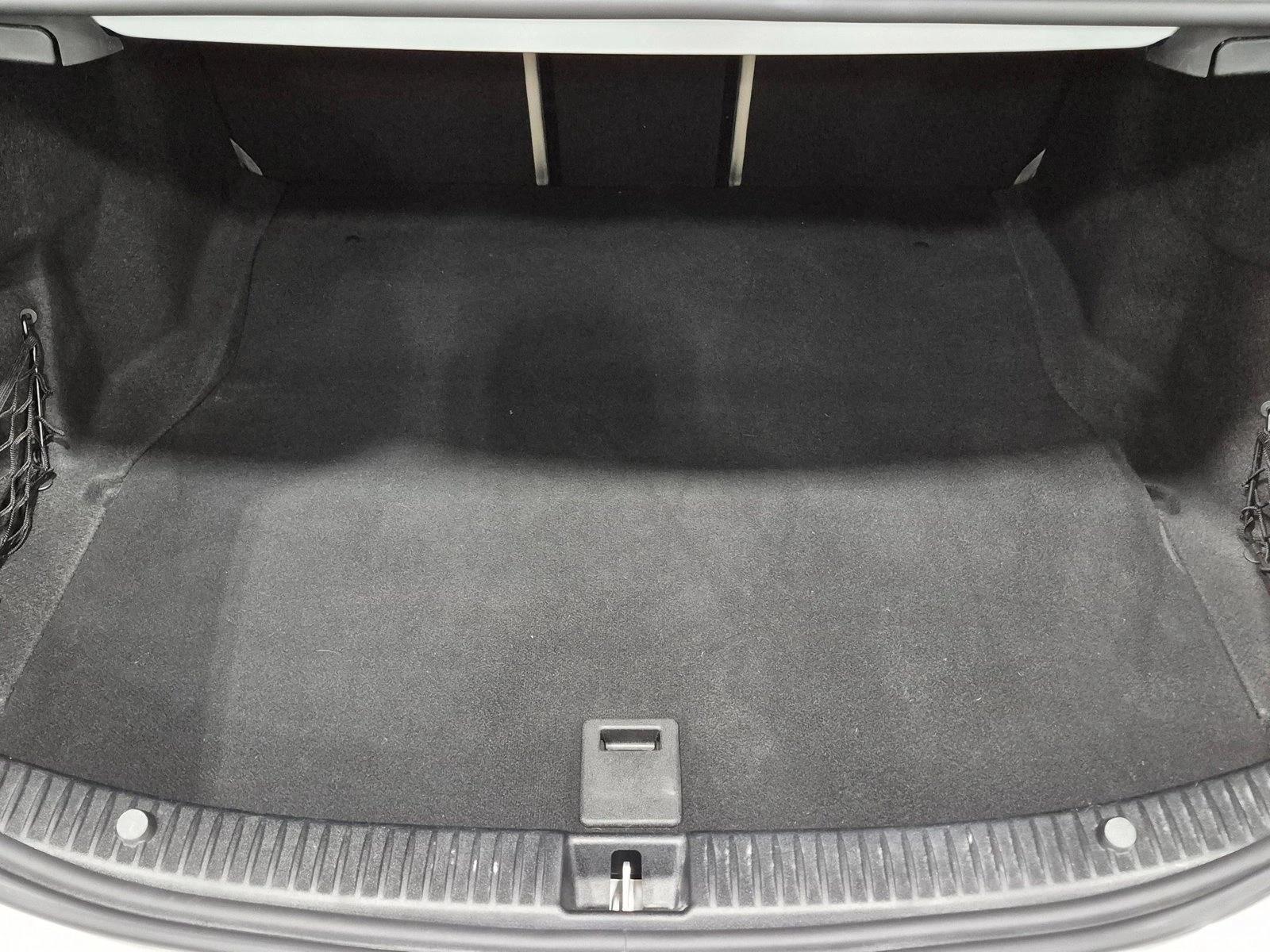 2018 C 300, photo 6 of 25