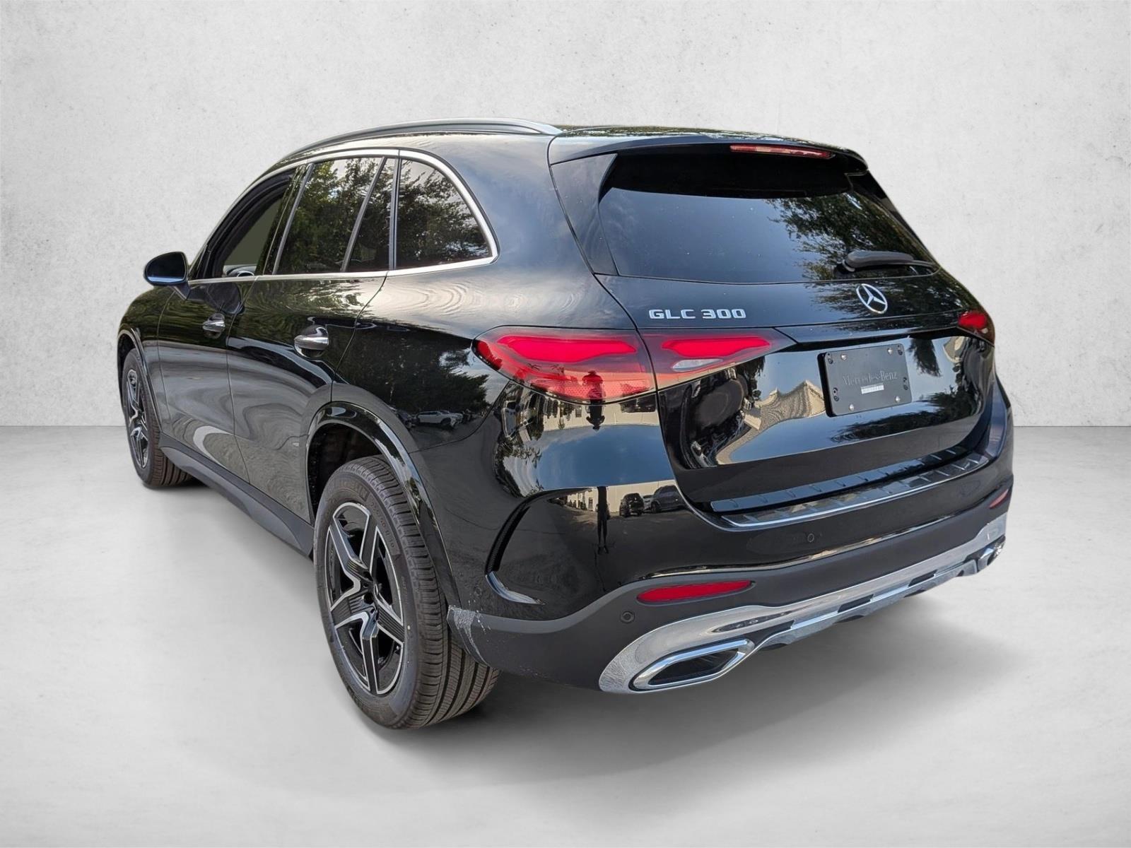 2026 GLC 300, photo 8 of 16