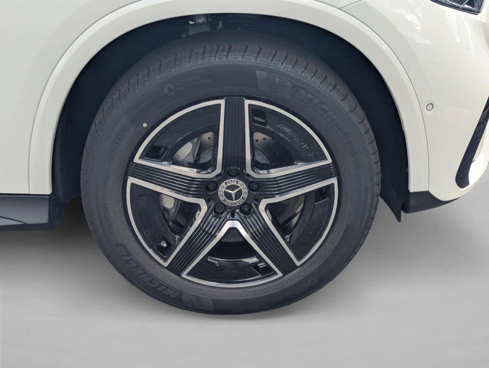 2026 GLC 300, photo 9 of 16