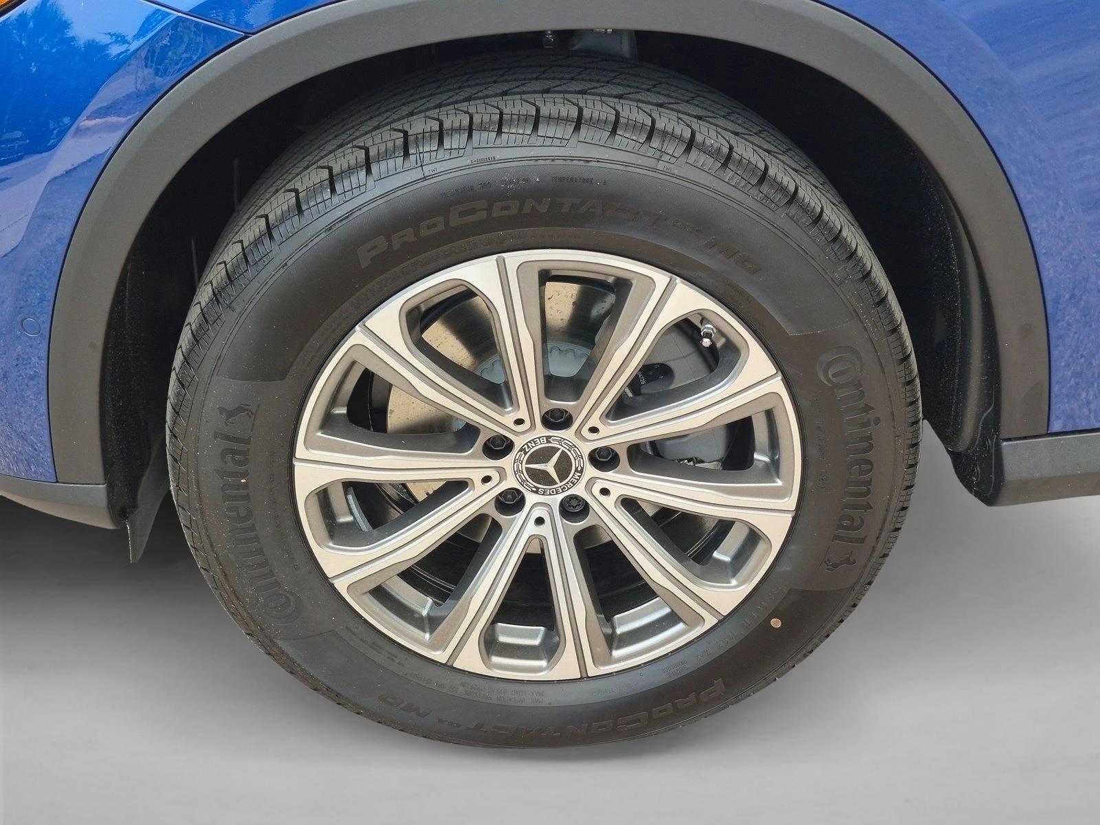 2026 GLC 300 4MATIC, photo 9 of 17