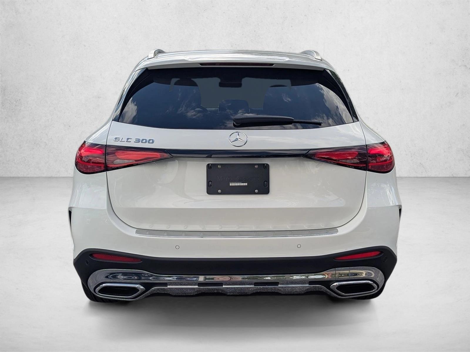 2026 GLC 300, photo 7 of 16