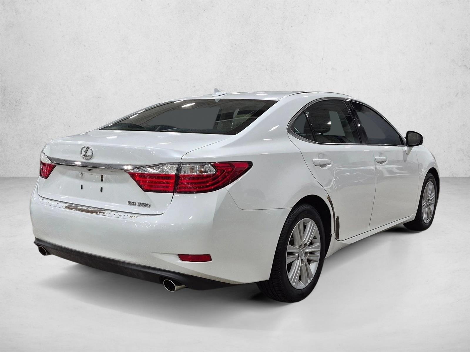 2014 Lexus ES 350, photo 5 of 25