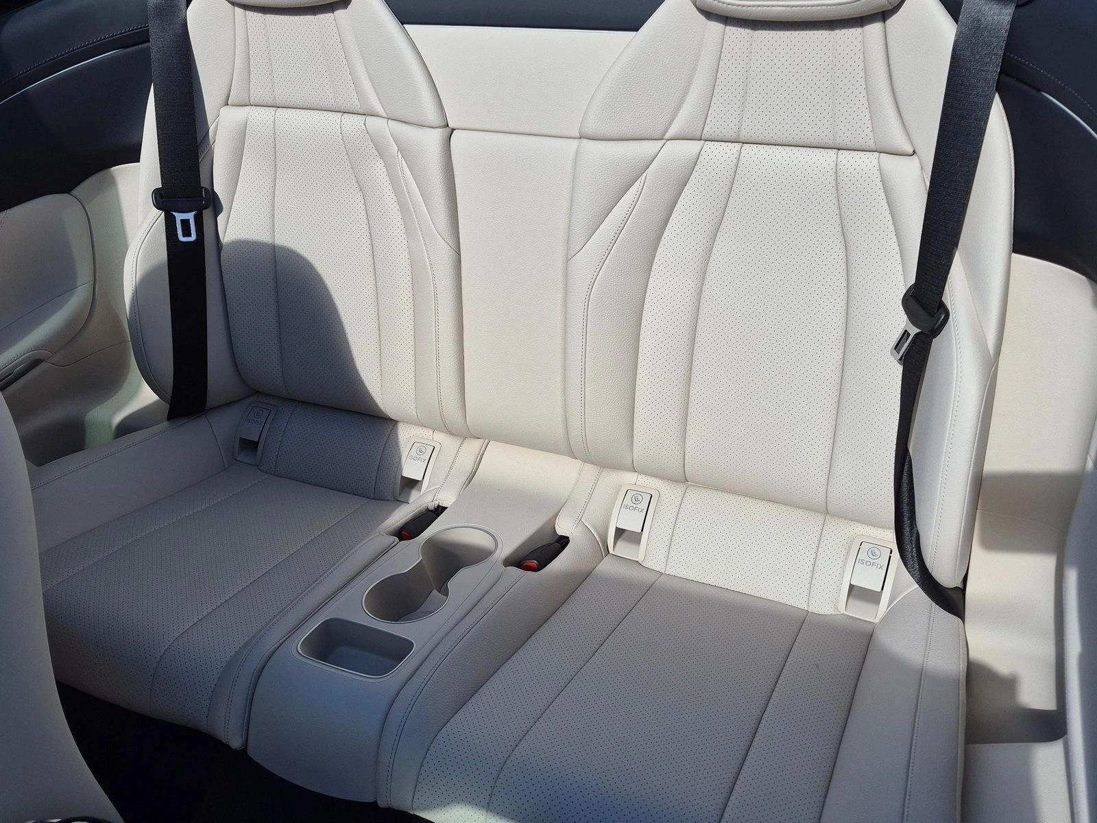2027 CLE 300 4MATIC Cabriolet, photo 15 of 17