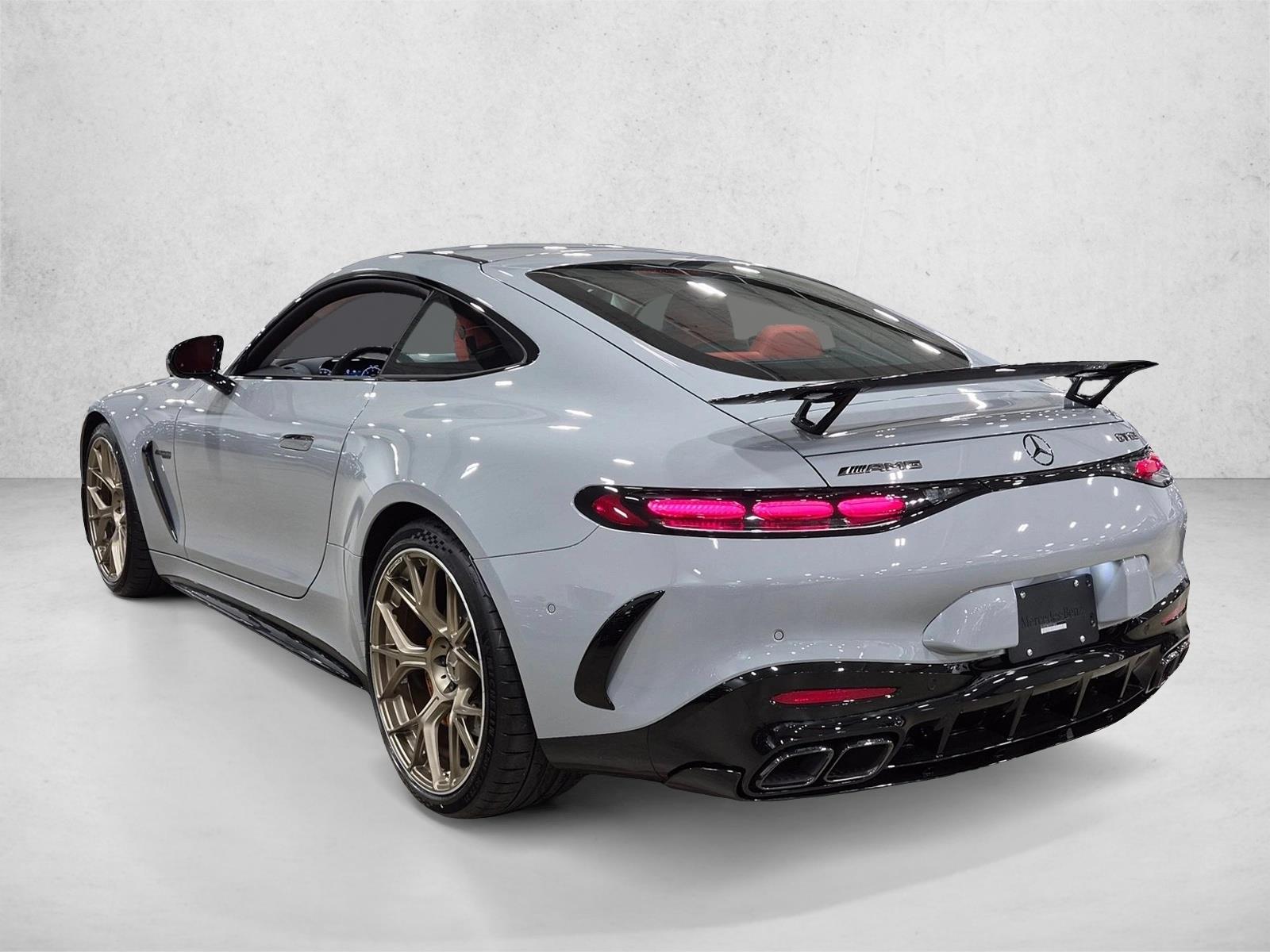 2026 AMG GT 63 Coupe, photo 8 of 17