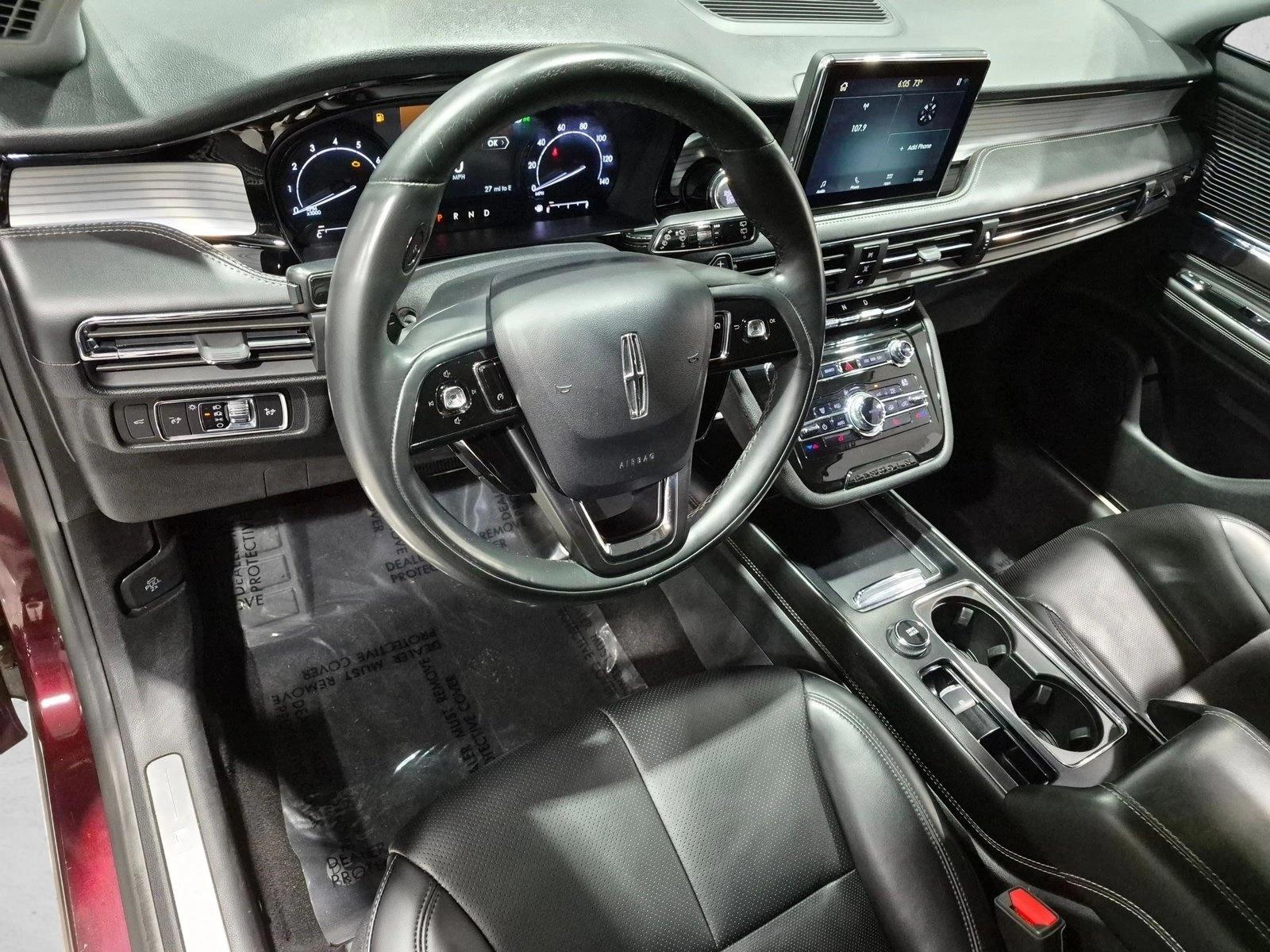 2020 Lincoln Corsair Standard, photo 9 of 26