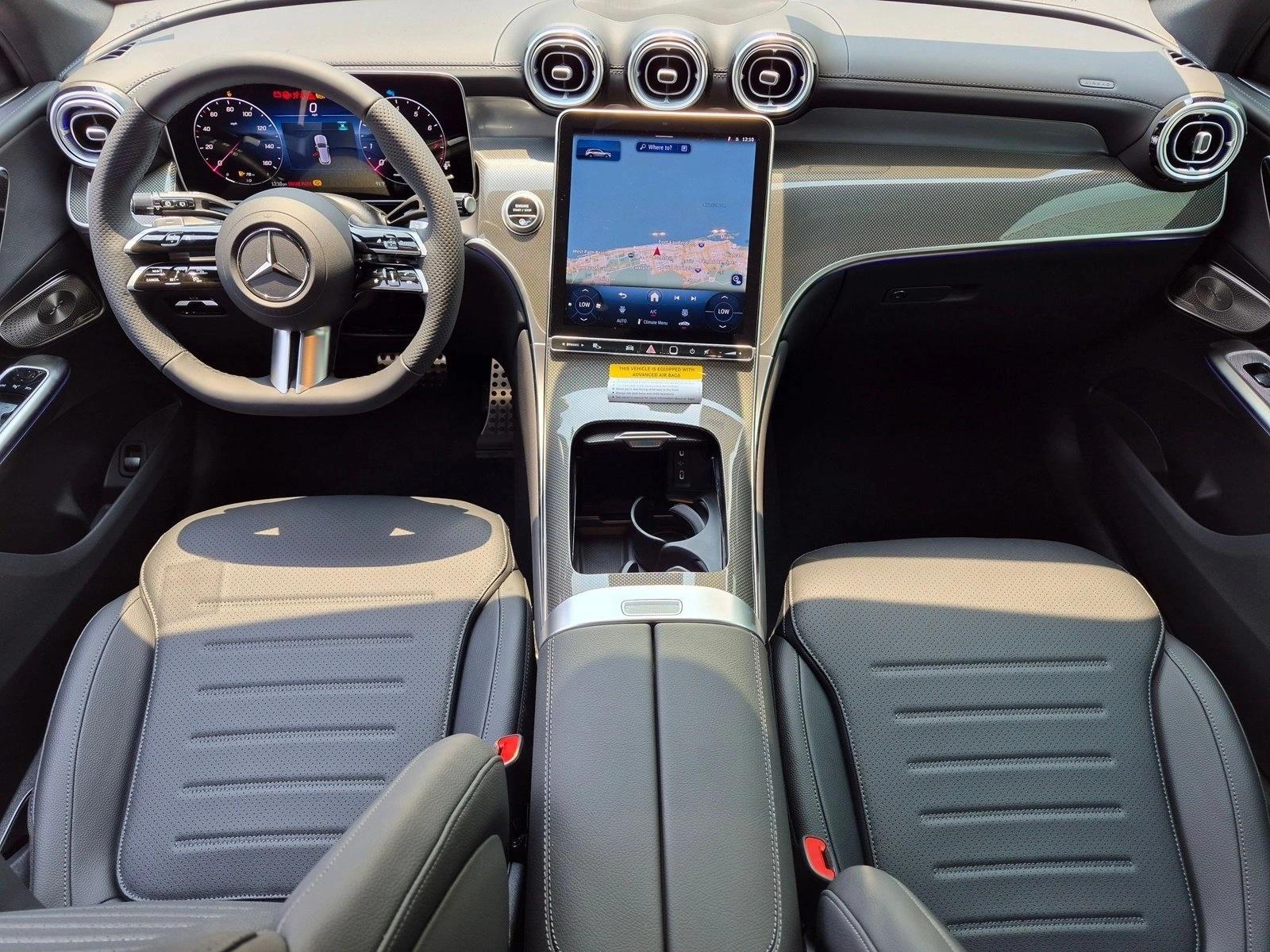2026 GLC 300 4MATIC, photo 14 of 17