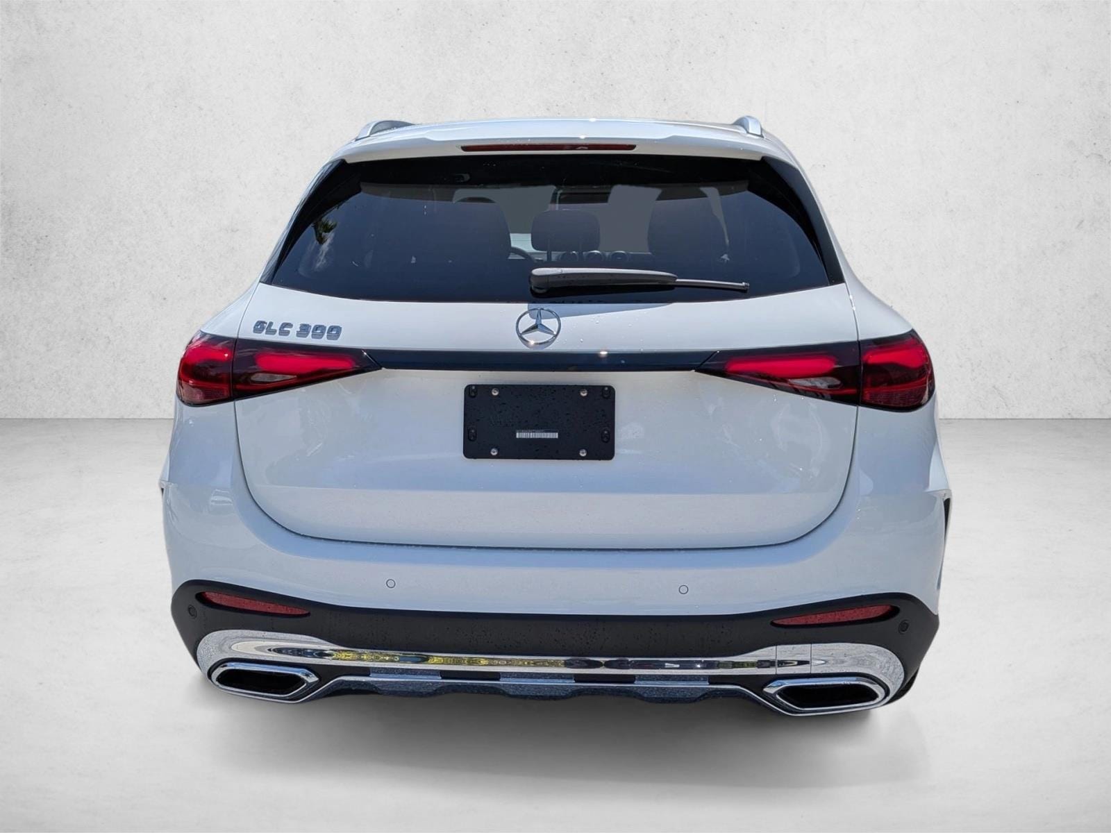 2026 GLC 300, photo 7 of 16