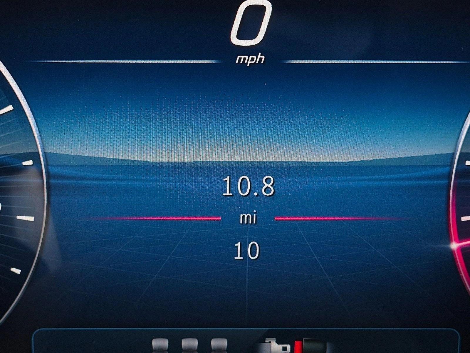2026 GLC 300 4MATIC, photo 10 of 16