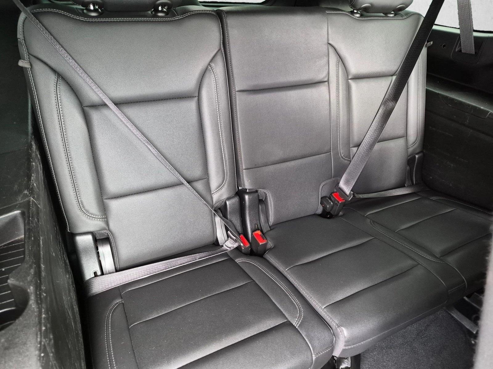 2022 Chevrolet Suburban Z71, photo 20 of 26