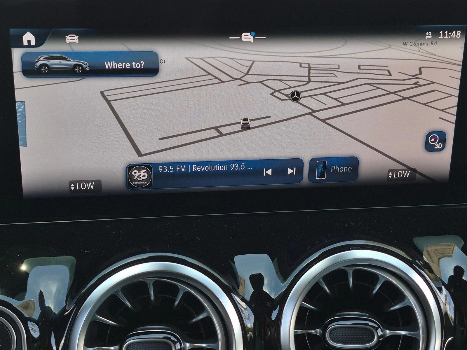 2026 GLA 250, photo 13 of 17