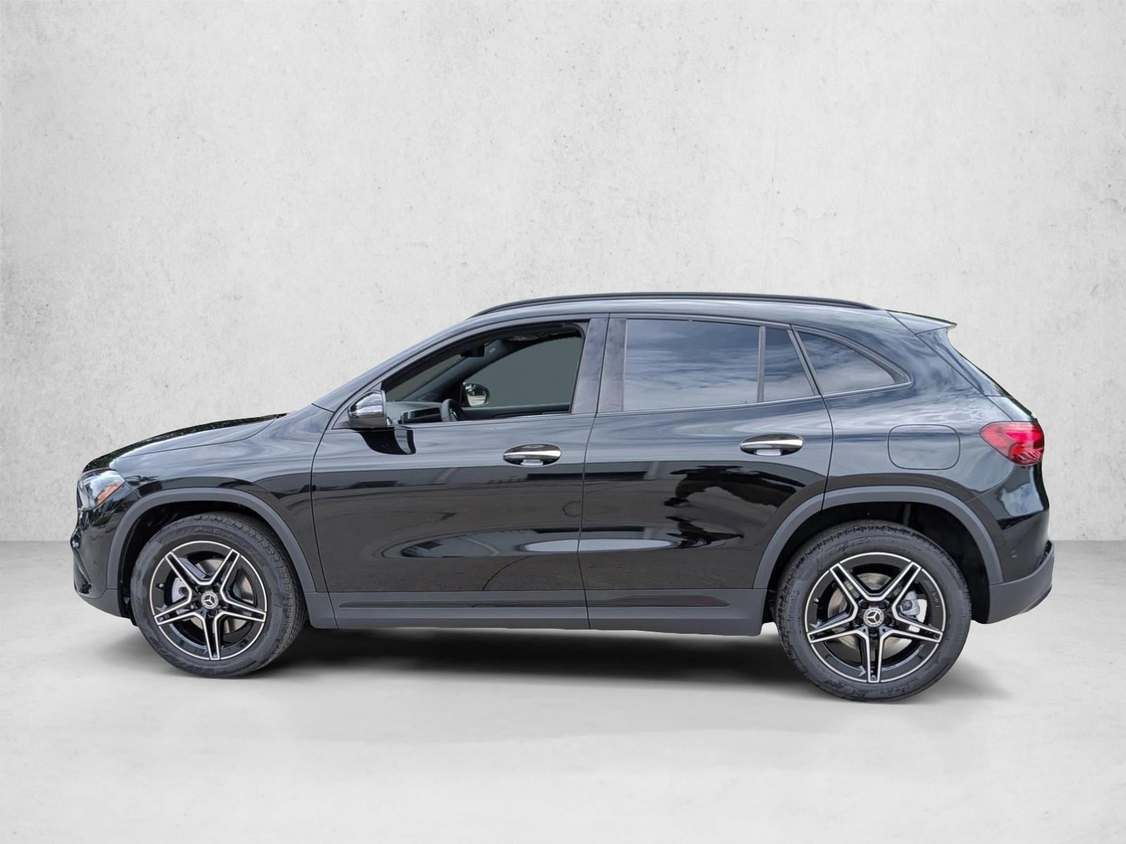 2026 GLA 250, photo 5 of 16