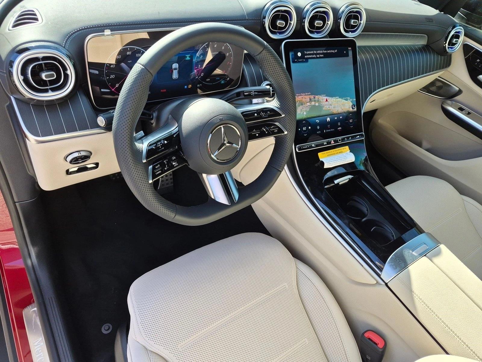 2027 GLC 300, photo 3 of 17
