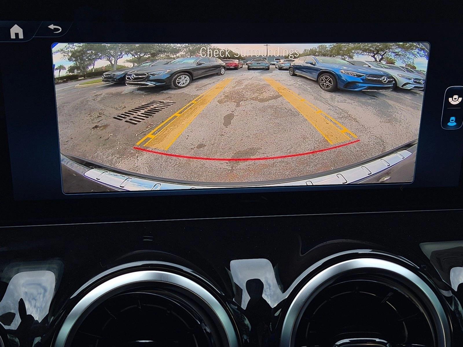 2026 GLA 250, photo 12 of 16