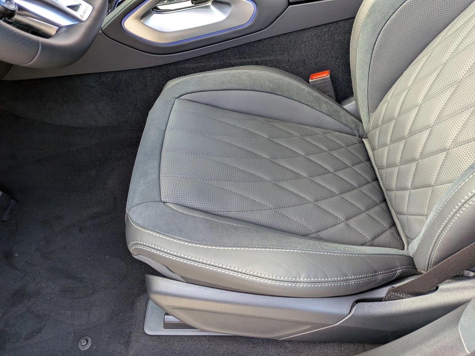 2026 AMG GLE 63 S, photo 4 of 17