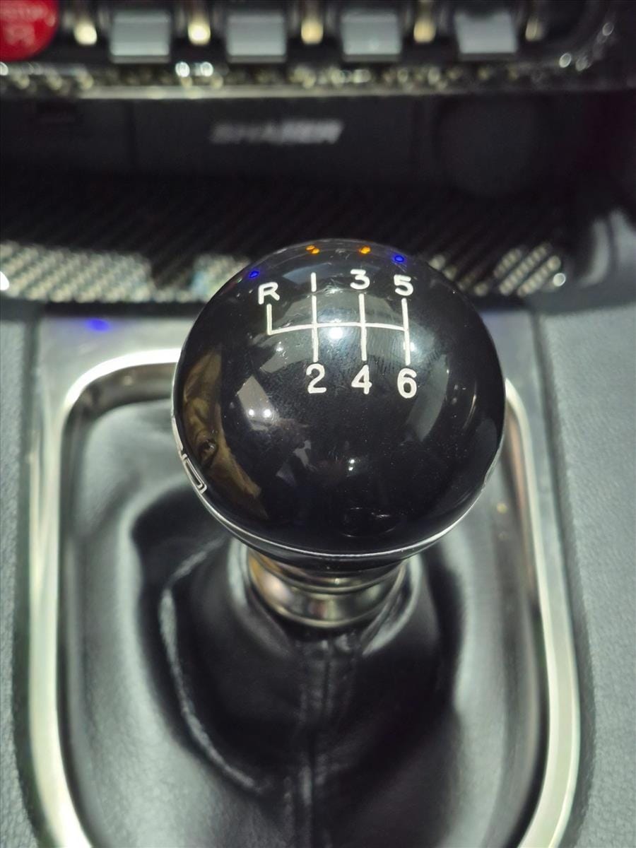 2017 Ford Mustang Shelby Coupe, photo 12 of 24