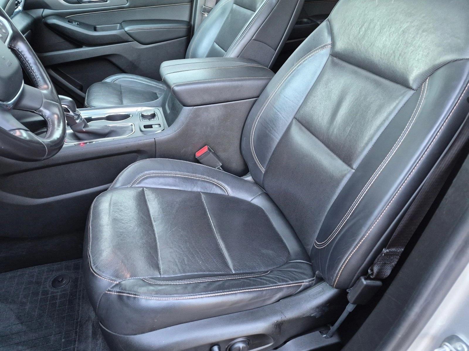 2021 Chevrolet Traverse Premier, photo 15 of 26