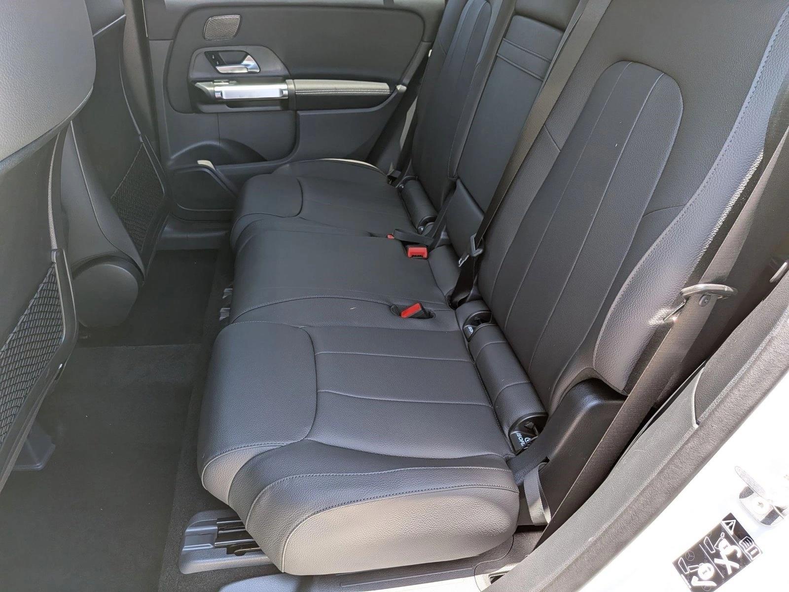 2026 GLB 250, photo 14 of 16