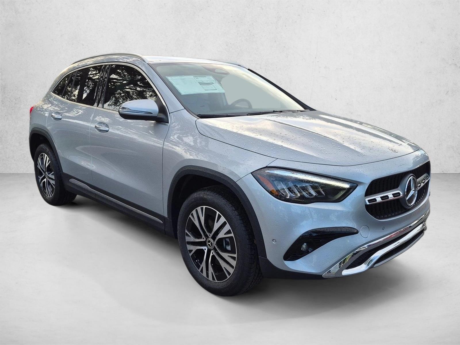 2026 GLA 250, photo 6 of 17