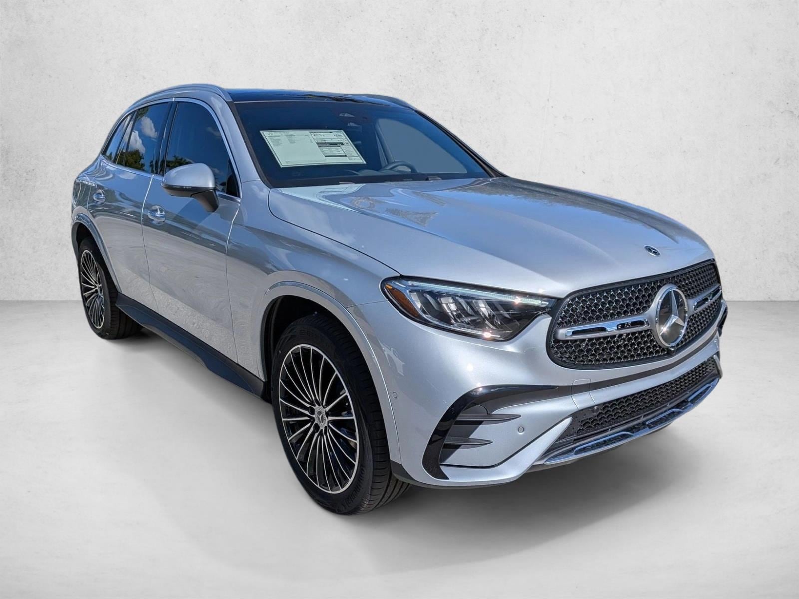 2026 GLC 300, photo 6 of 16