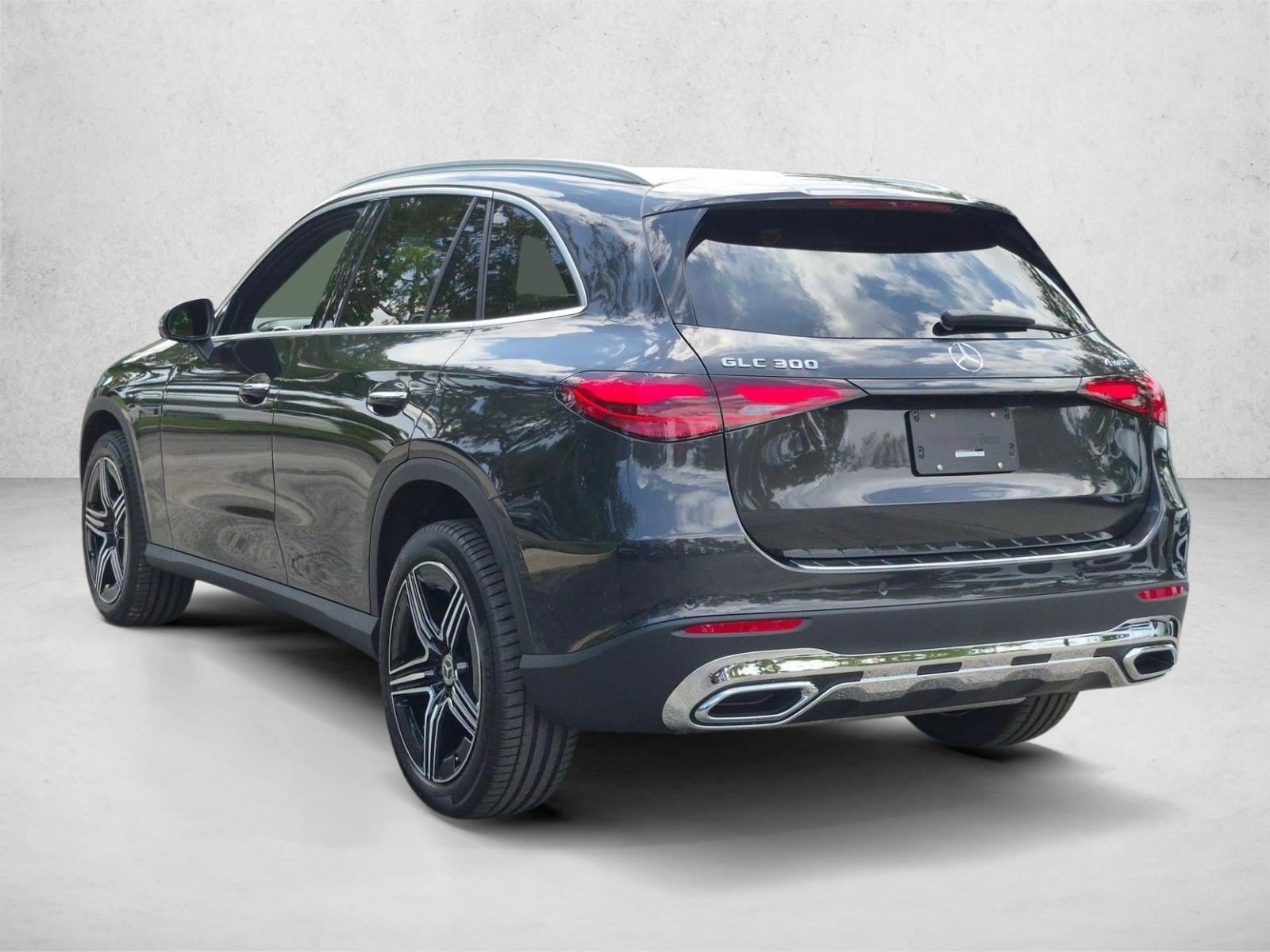 2027 GLC 300 4MATIC, photo 6 of 16