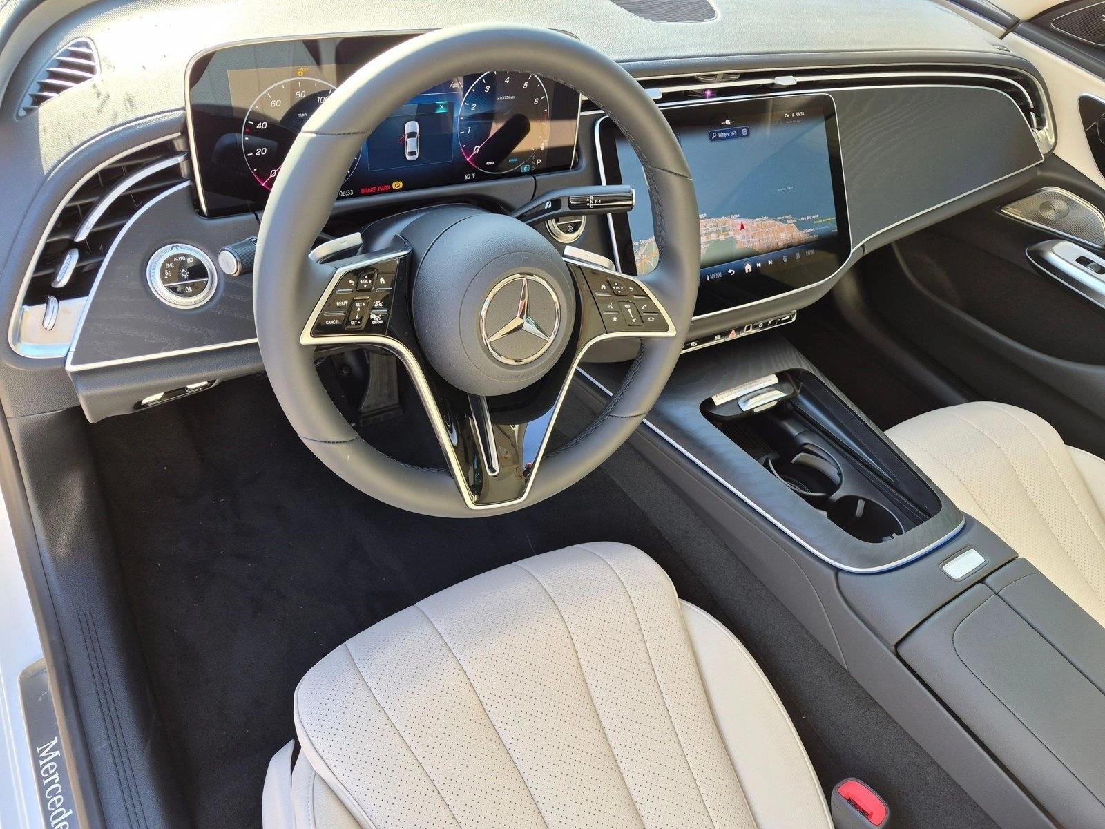 2027 E 350, photo 3 of 17