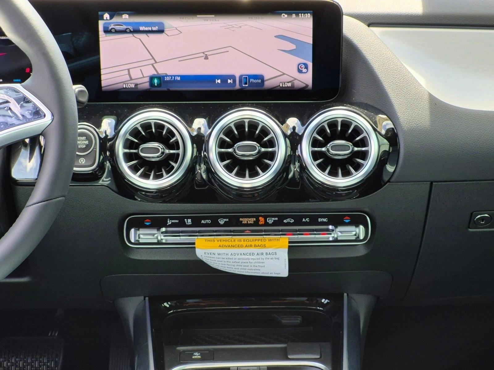 2026 GLA 250, photo 11 of 17