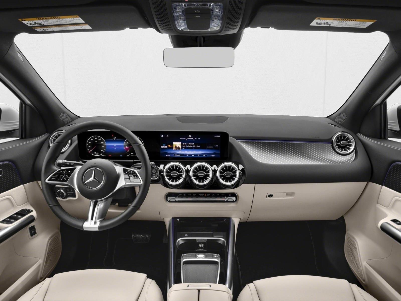 2026 GLA 250, photo 5 of 11